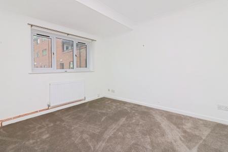 Flat Middlefield in Welwyn Hatfield