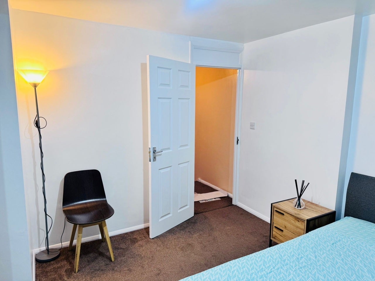 Room Blackwell Drive in Watford