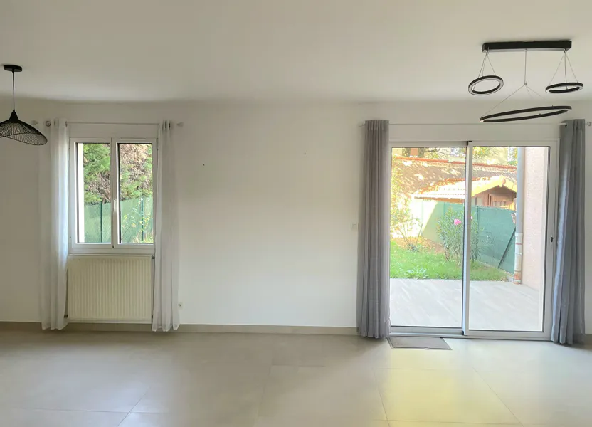 Maison Rue de la Sarrazinière à Sérézin-du-Rhône