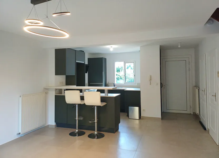 Maison Rue de la Sarrazinière à Sérézin-du-Rhône