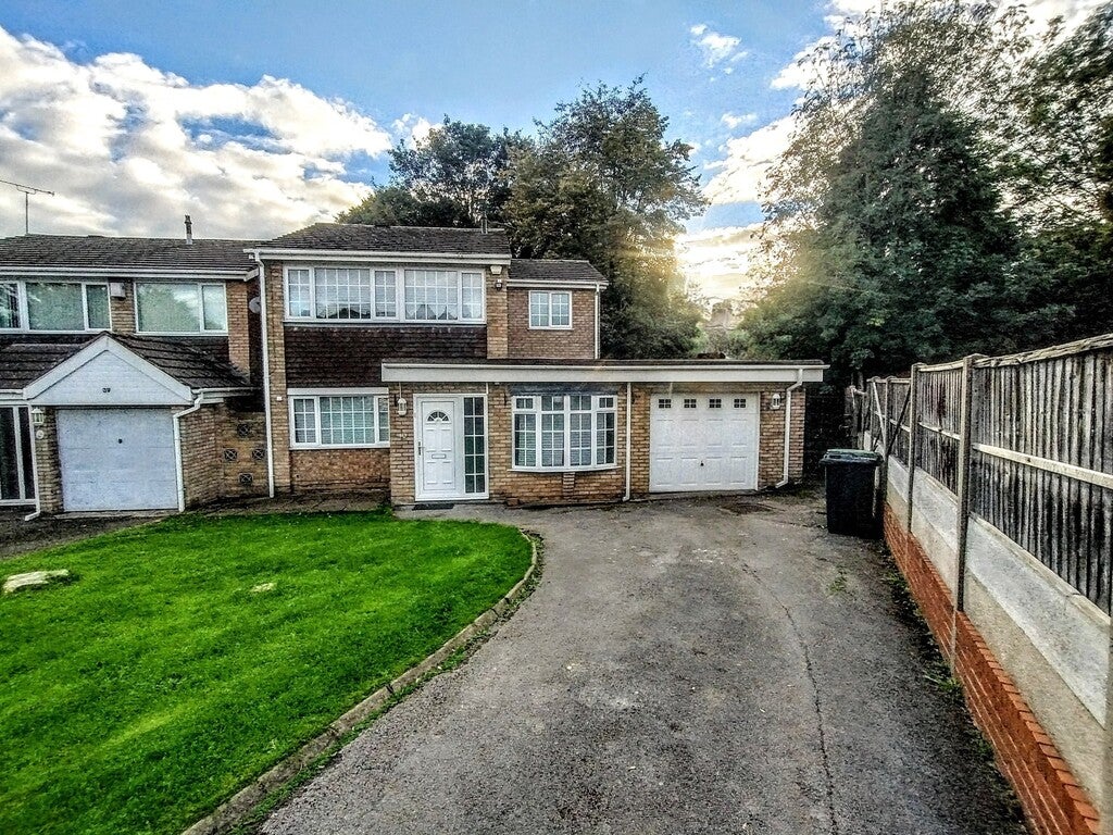 House Penn Road in Wolverhampton