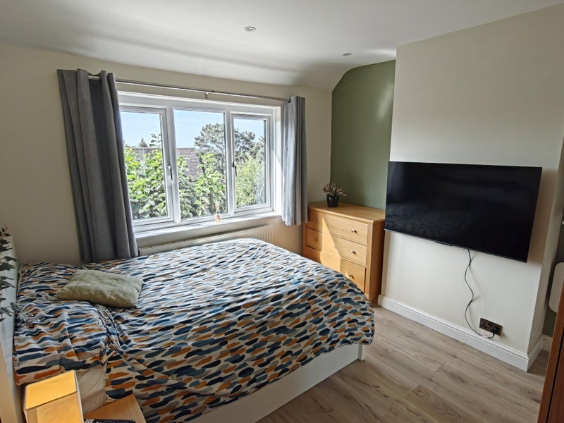 Room Himley Avenue in Dudley