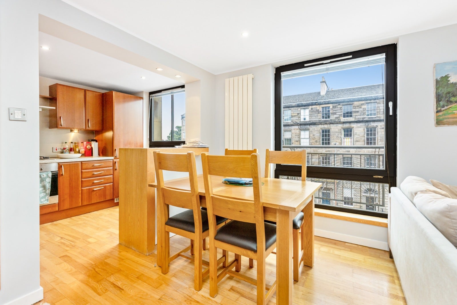Flat Annandale Street in City of Edinburgh