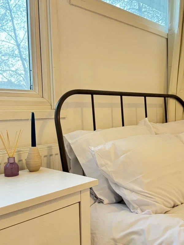 Room Ramsey Street in Greater London
