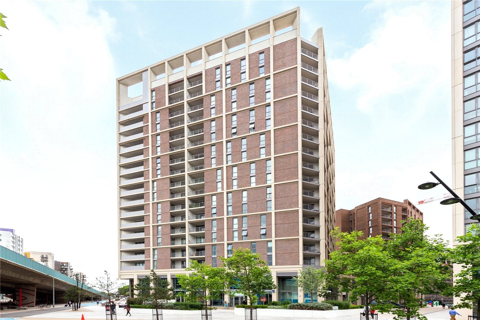 Flat Newby Place in Greater London