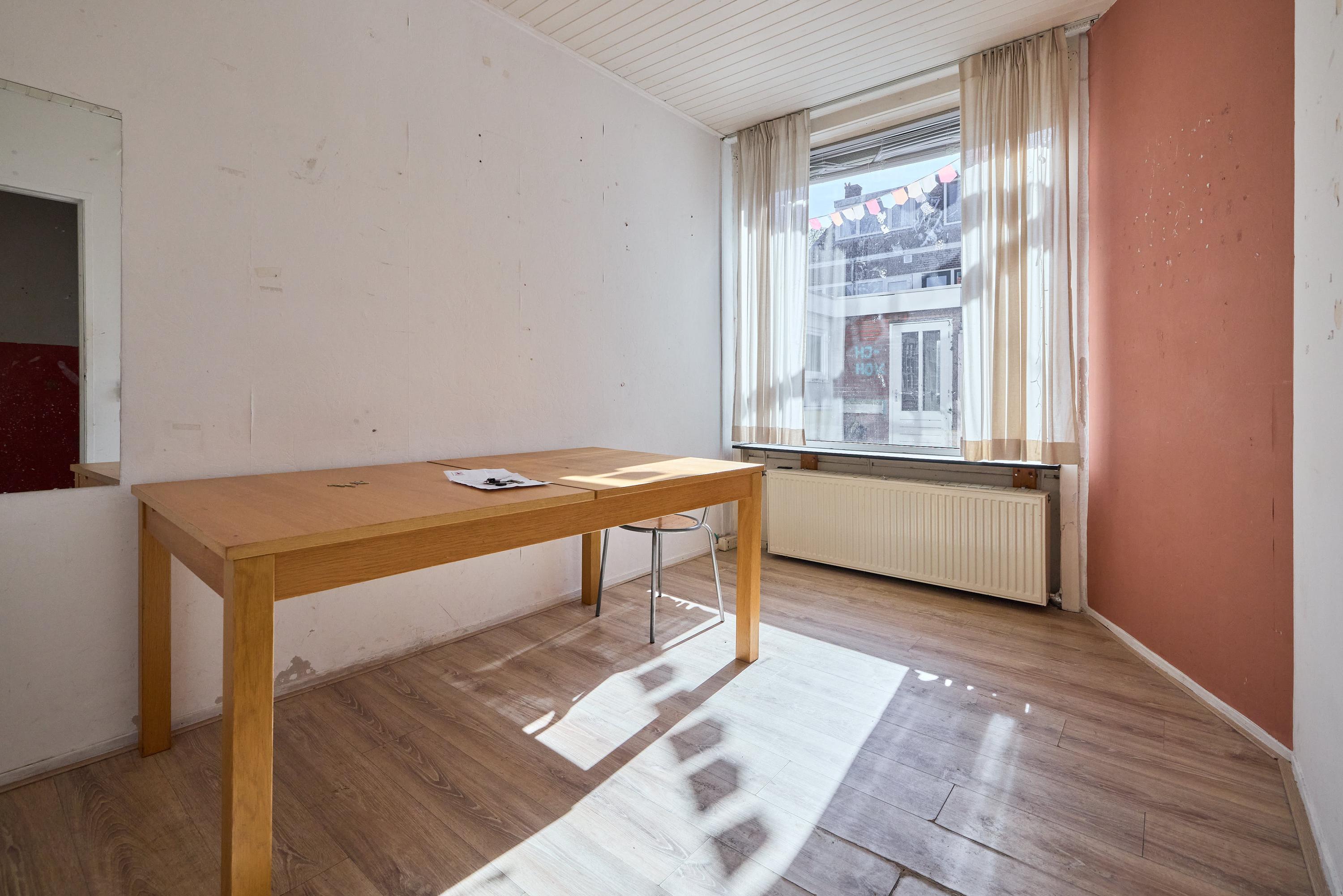 Tussenwoning te koop: Cornelis Dirkszstraat 163, Utrecht
