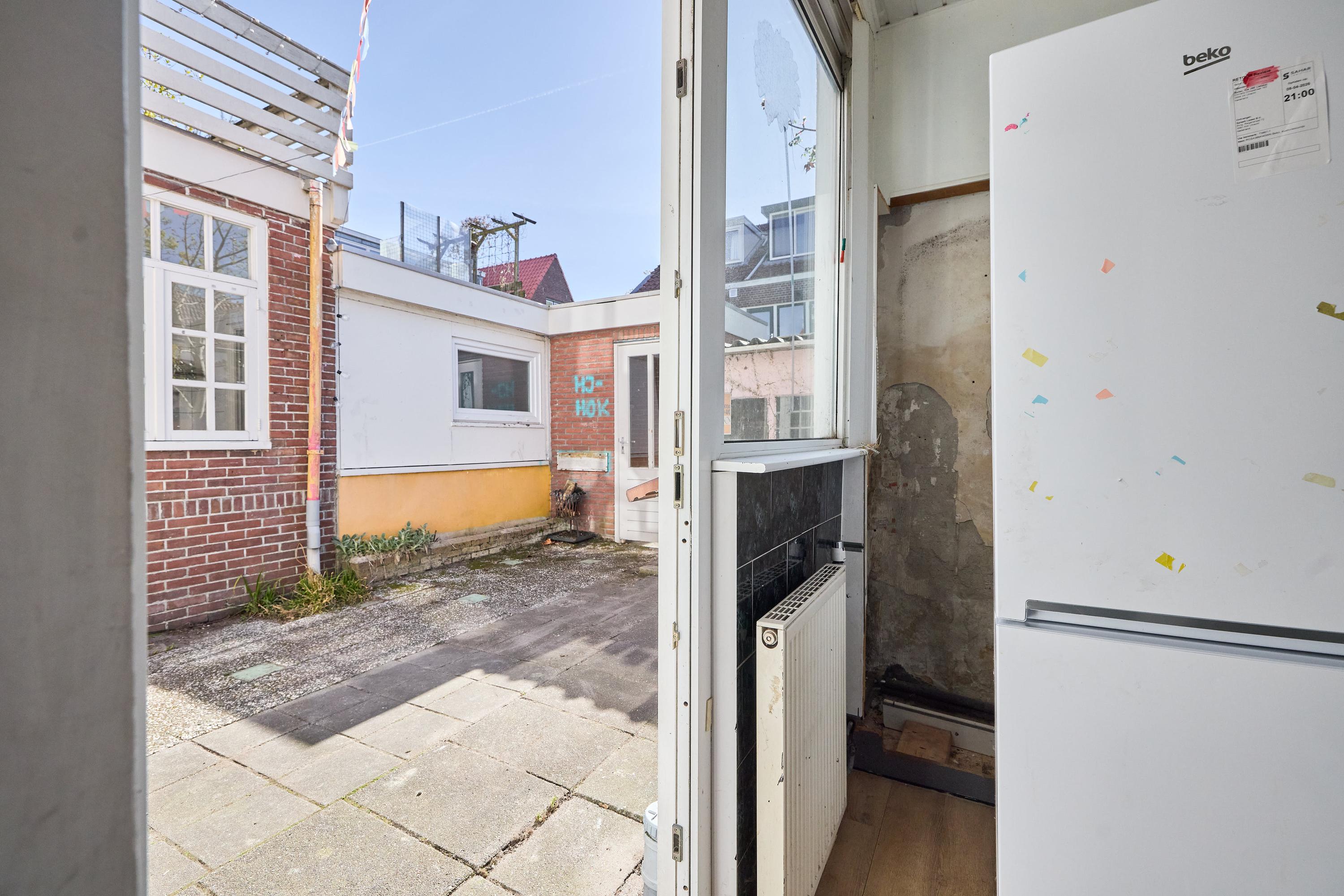 Tussenwoning te koop: Cornelis Dirkszstraat 163, Utrecht