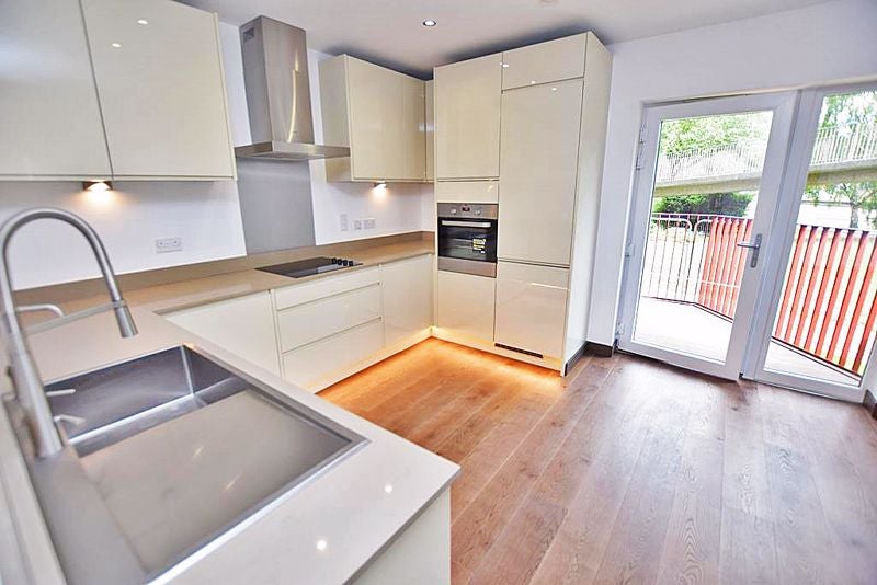 Flat St Francis Close in Maidstone