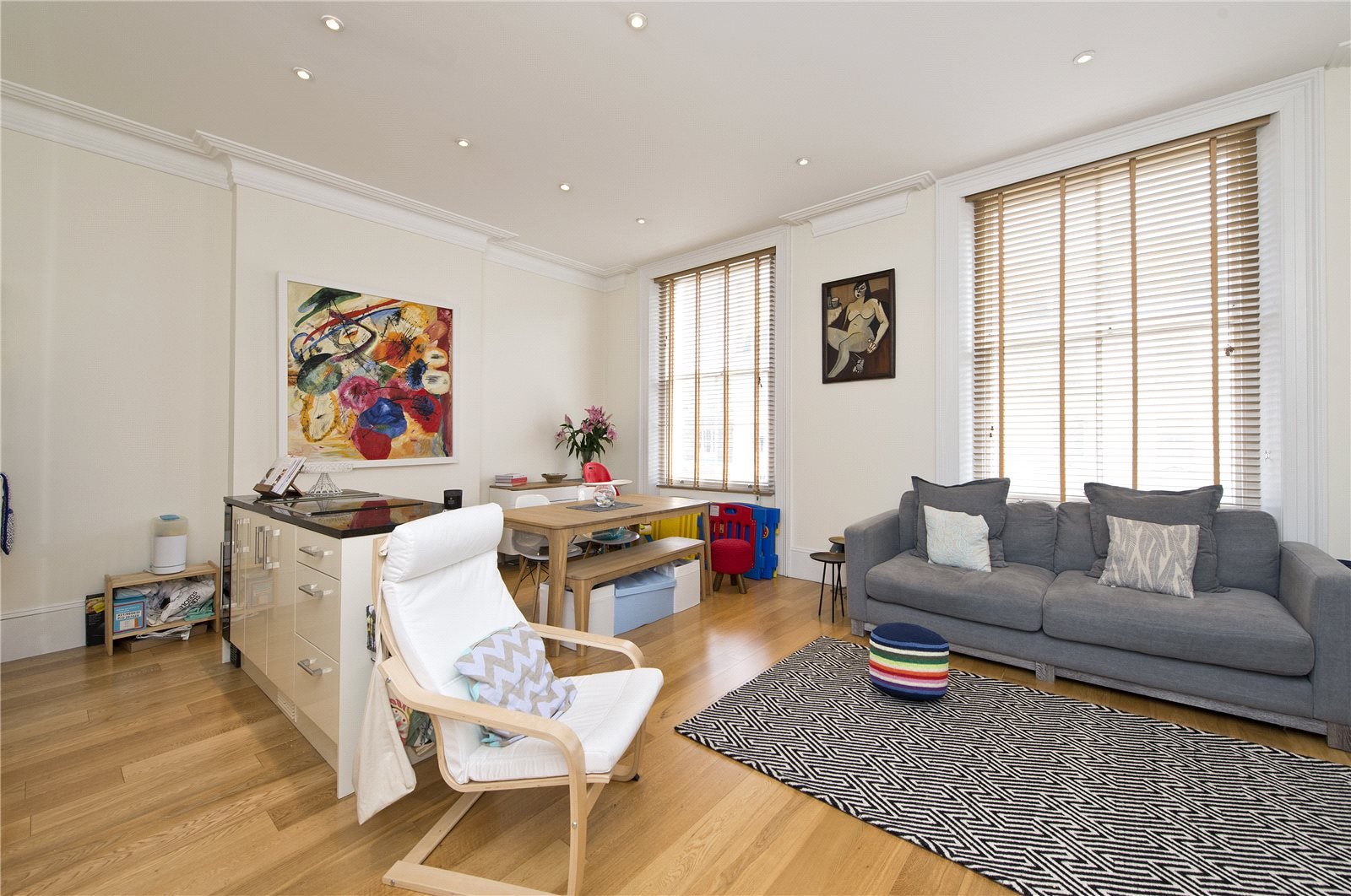 Flat Warrington Crescent in City of Westminster