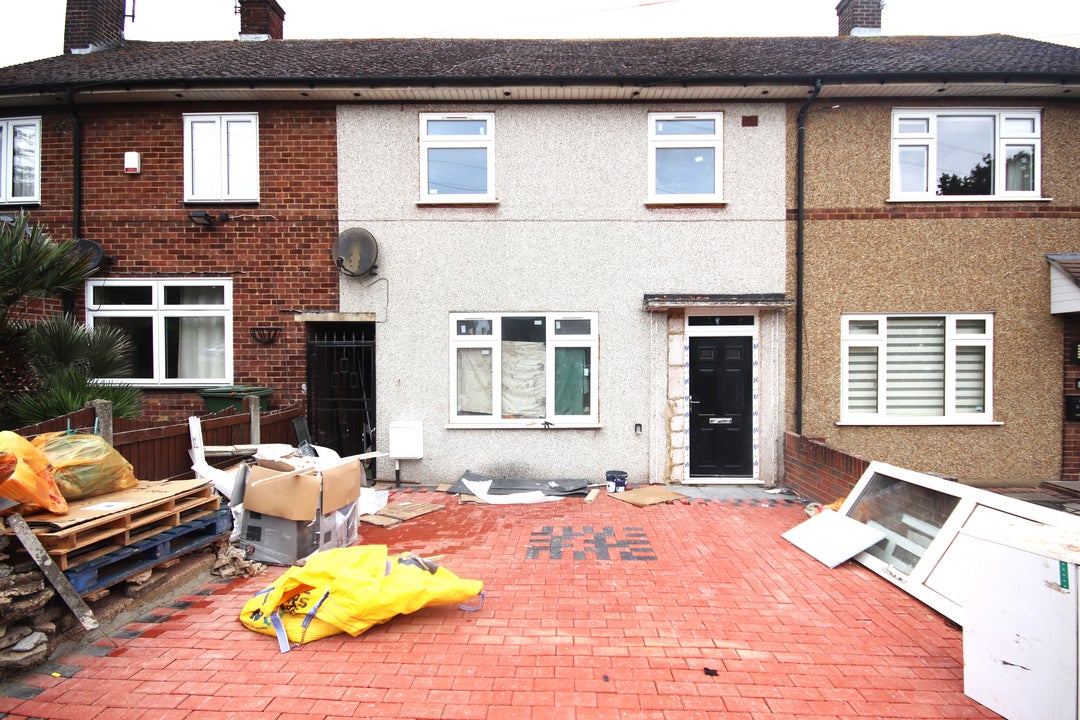 House Harlesden Walk in London