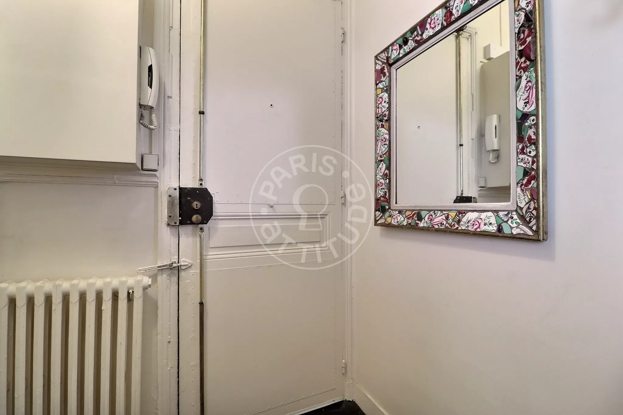 Appartement Avenue Claude Vellefaux à Paris