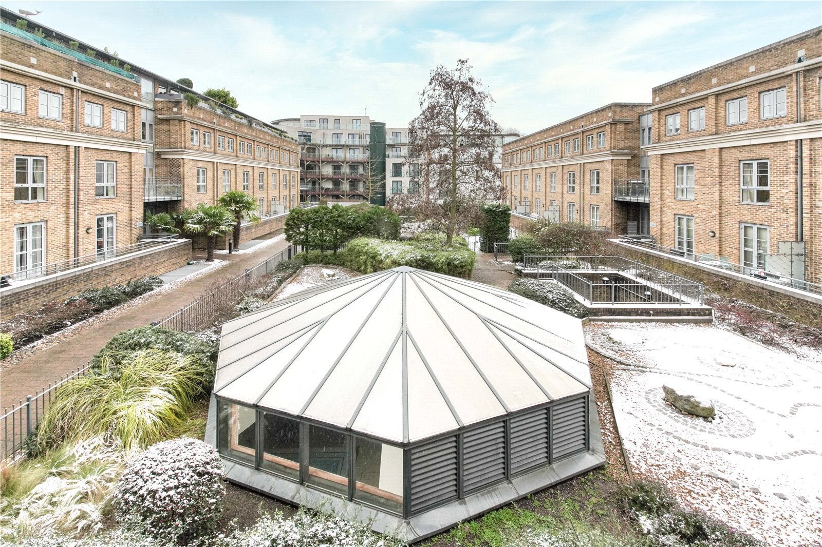 Flat Gaskin Street in Greater London