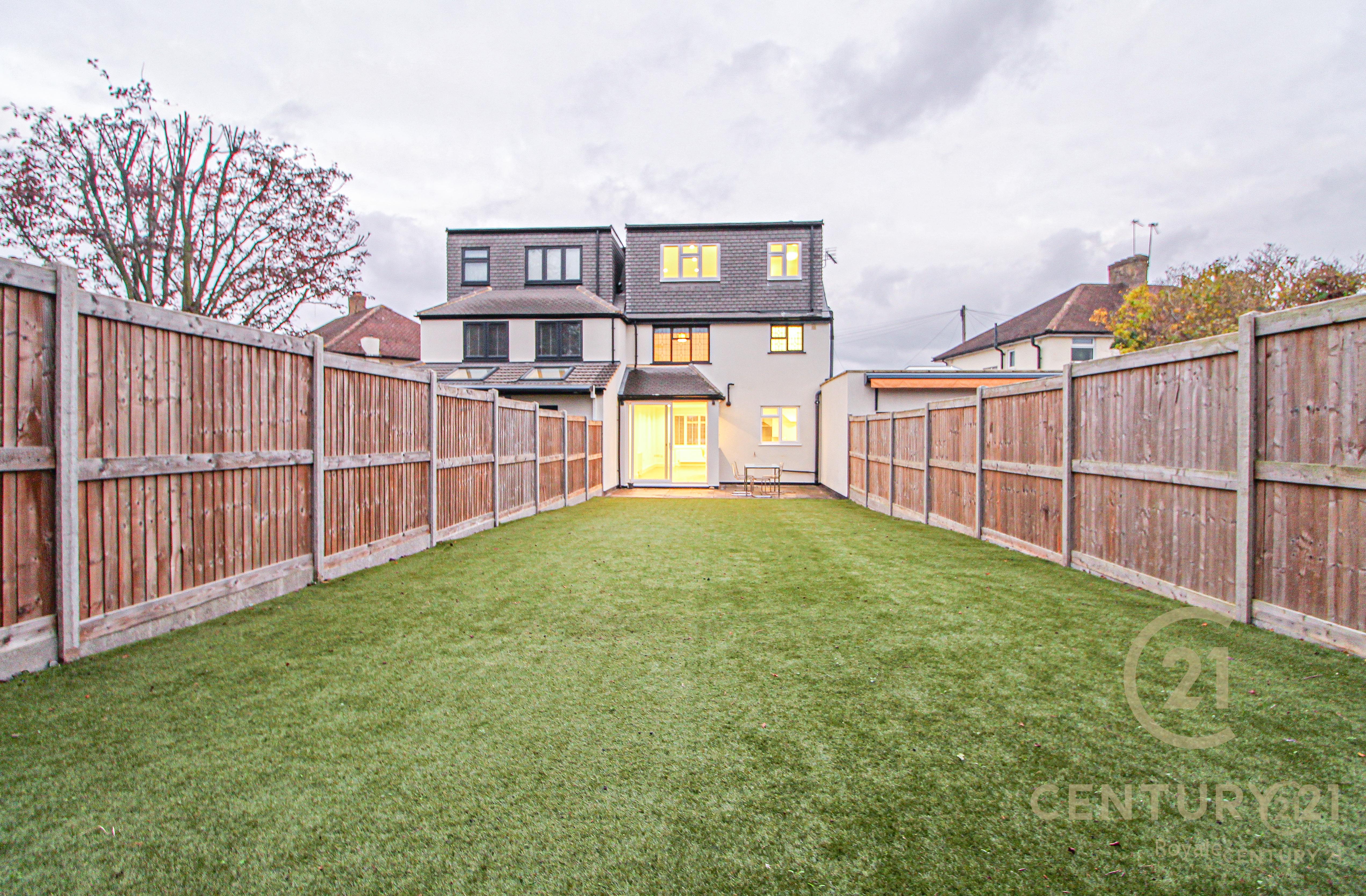 House Rhodrons Avenue in Greater London