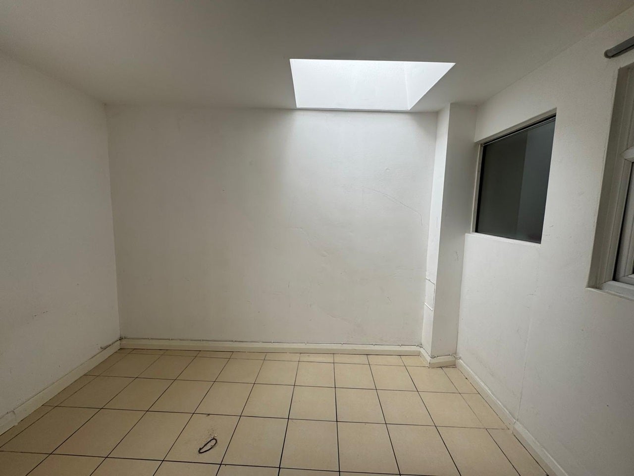 Flat Campden Crescent in Greater London