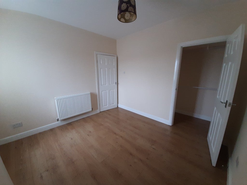 Flat Princess Avenue in Doncaster
