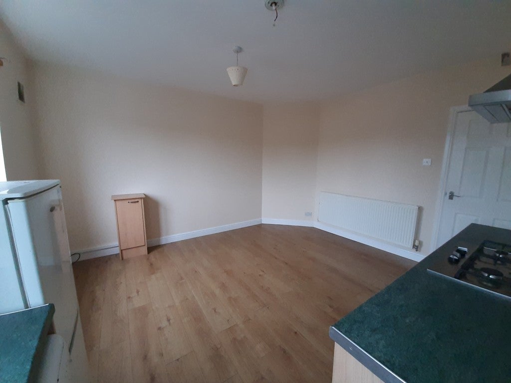 Flat Princess Avenue in Doncaster