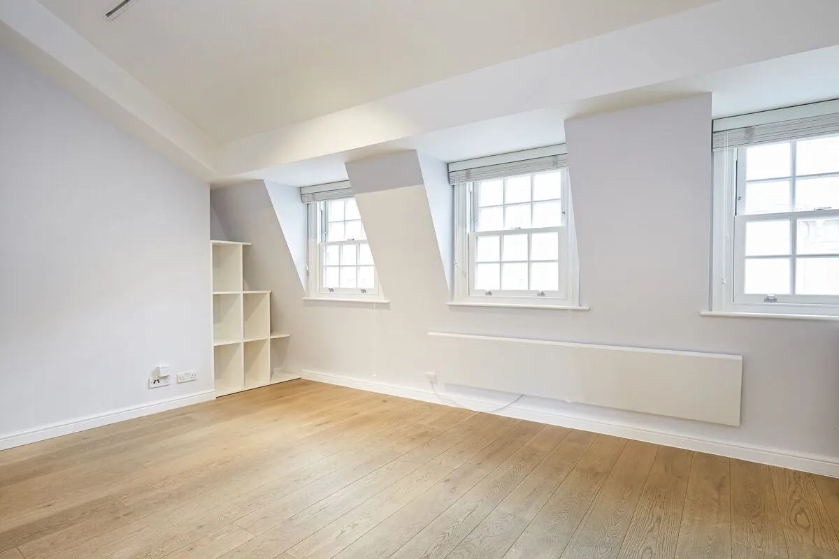 Flat Rupert Street in City of Westminster