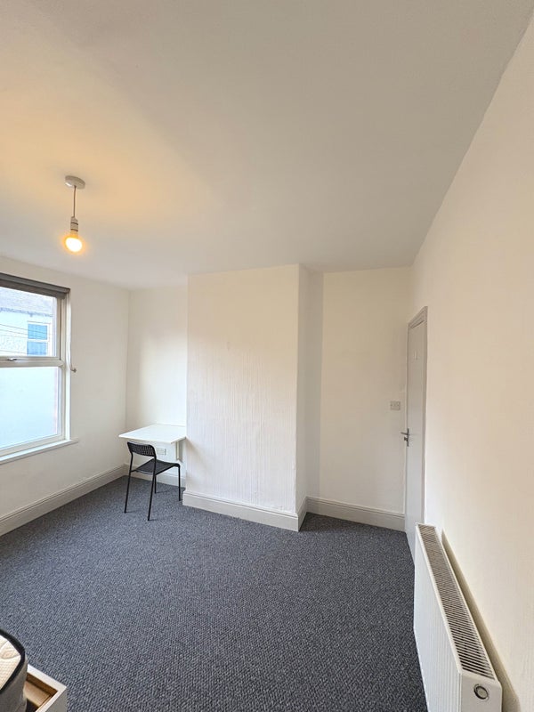 Room Hoole Street in Sheffield