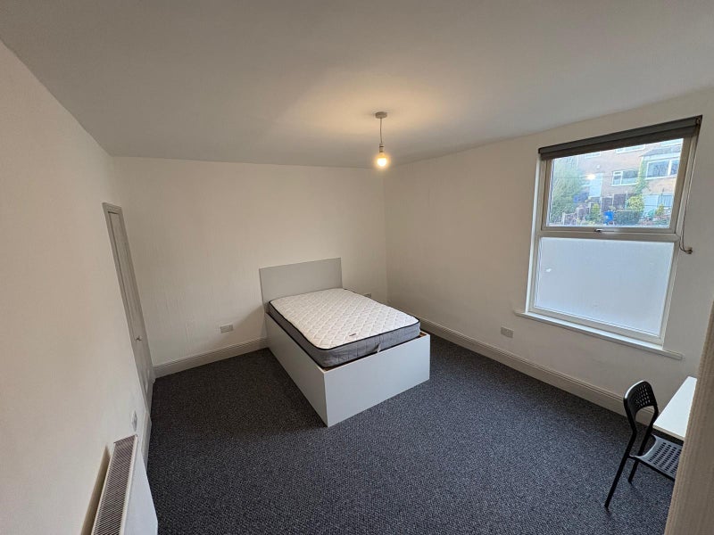 Room Hoole Street in Sheffield