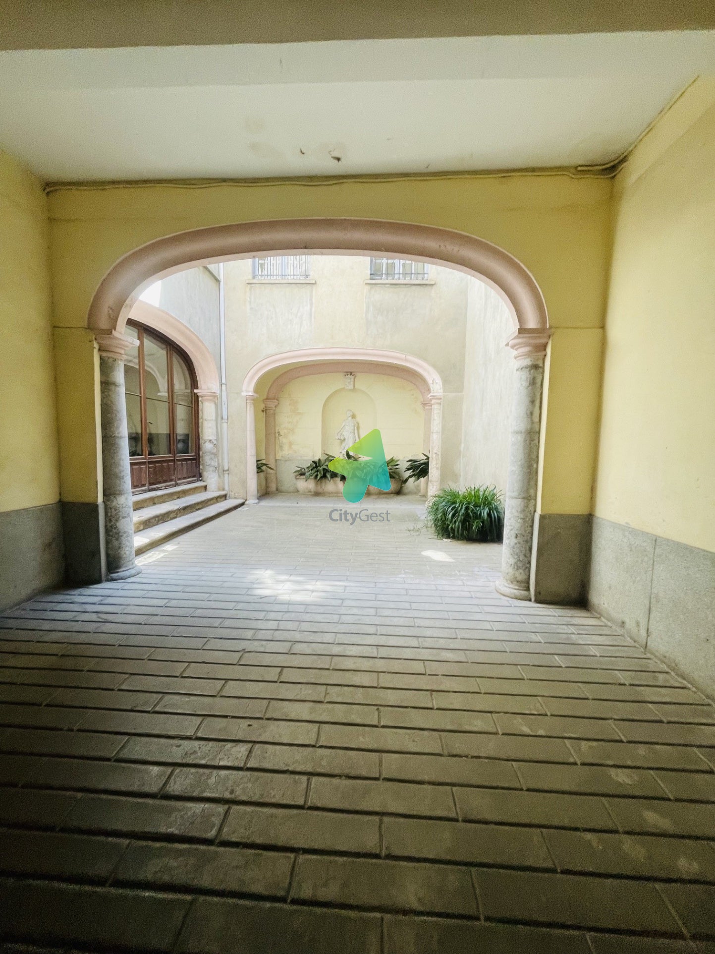 Flat Rue du Maréchal Foch in Perpignan