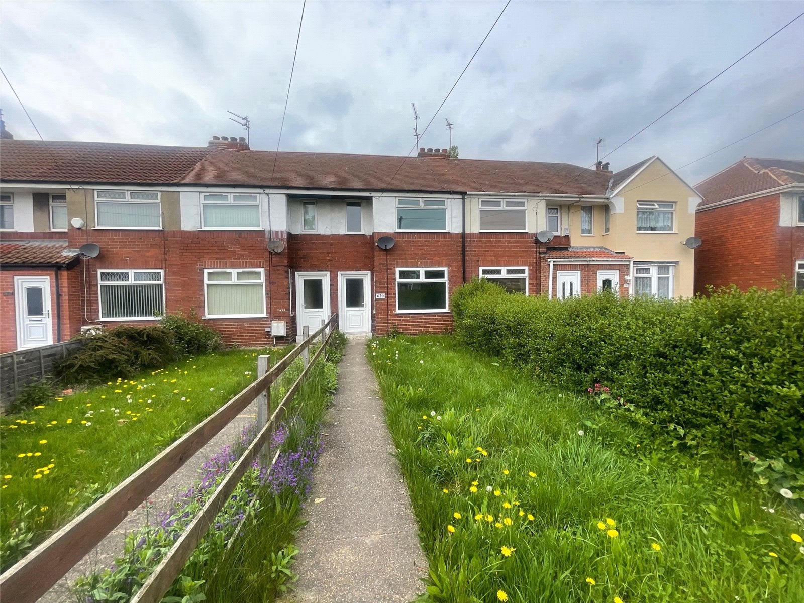 House Hotham Road South in Hull