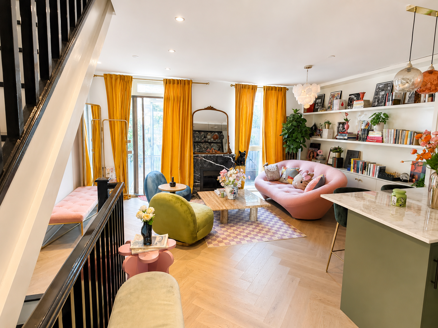 Flat Villiers Gardens in Greater London