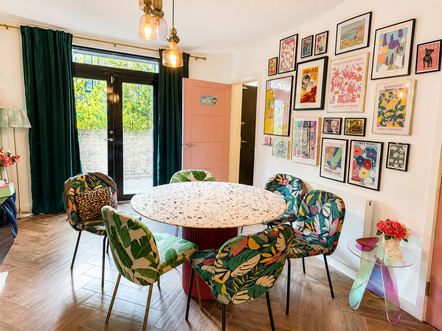 Flat Villiers Gardens in Greater London