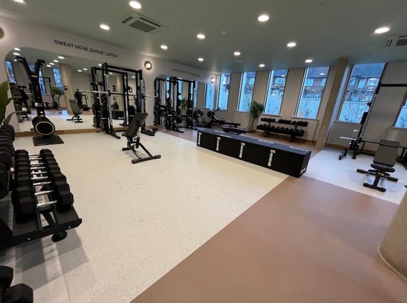 Room Park Lane in Greater London