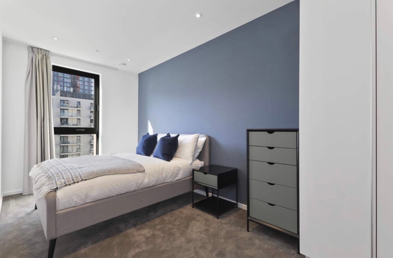Room Glade Walk in Greater London