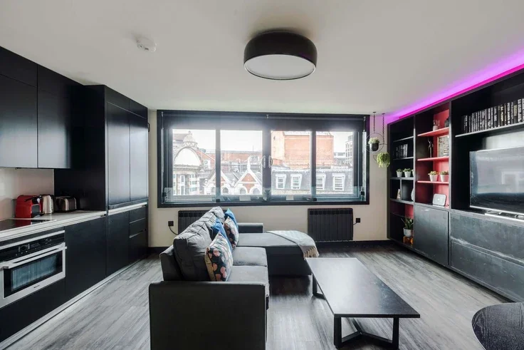 Flat Old Compton Street in City of Westminster