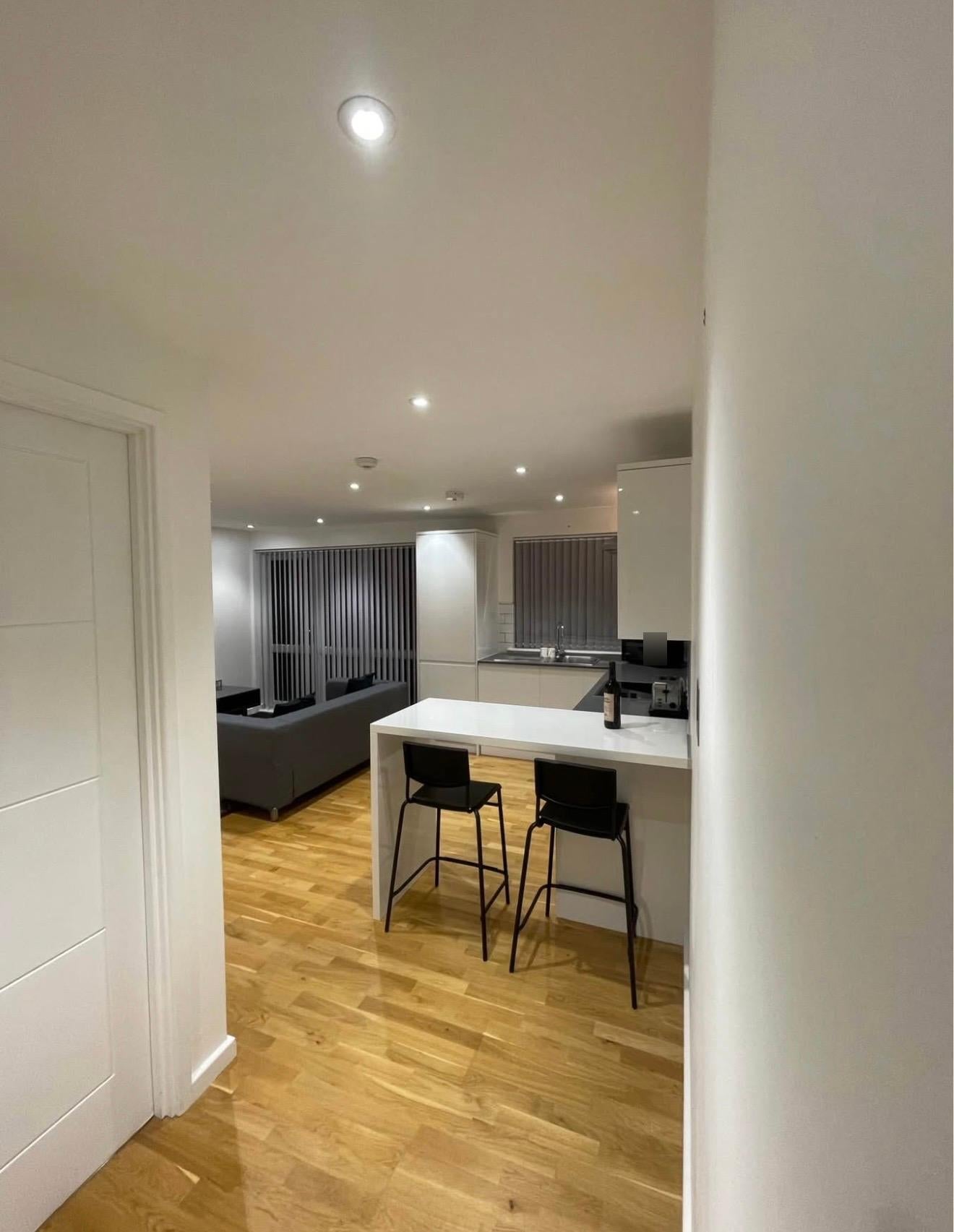 Flat Ferrers Close in Slough