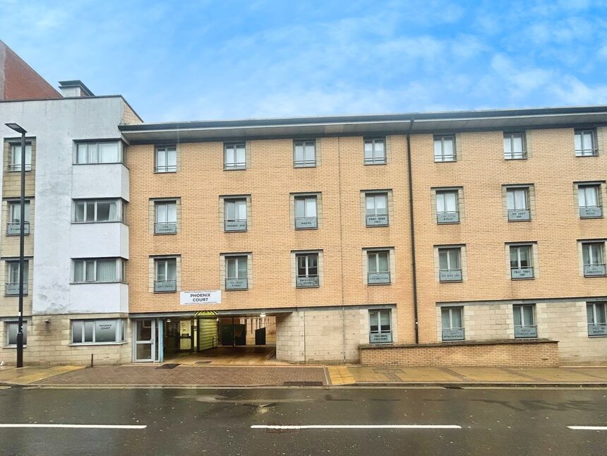 Flat Rockingham Street in Sheffield
