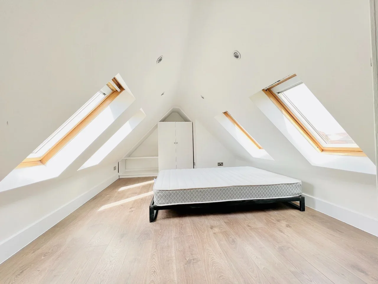 Flat Wandsworth Road in Greater London