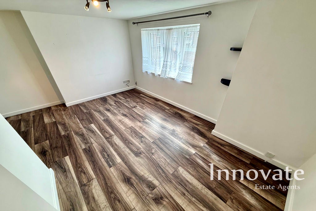 Flat Winchester Close in Sandwell