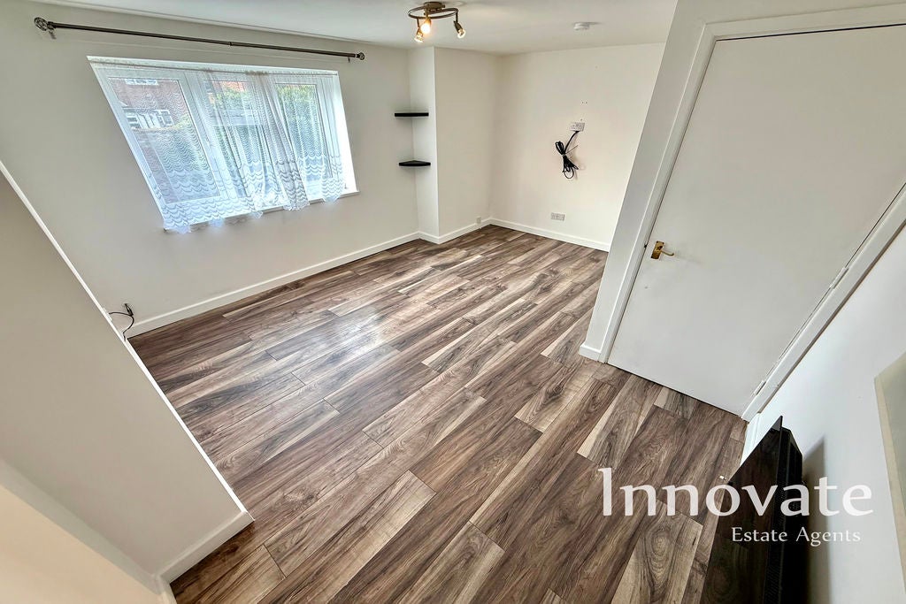 Flat Winchester Close in Sandwell