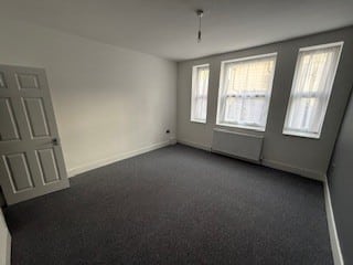Flat Magdalen Road in St Leonards