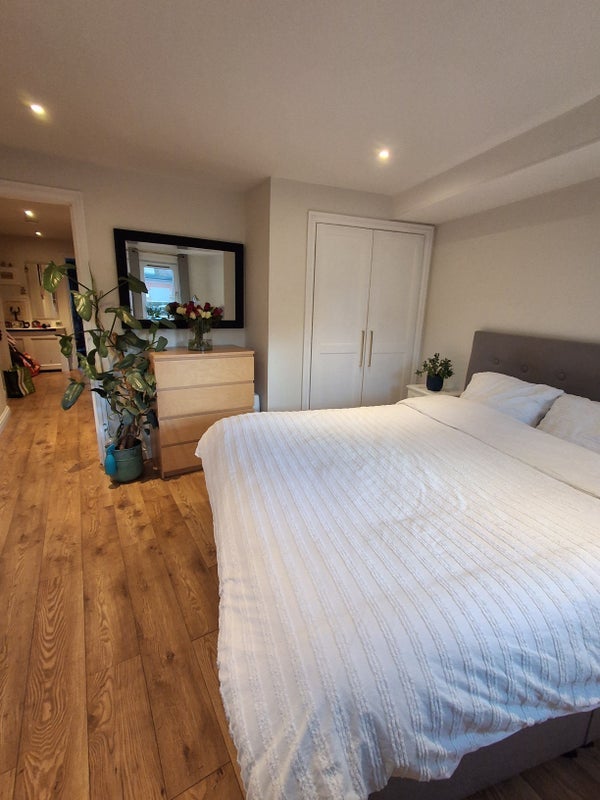 Flat Windsor Place in City of Edinburgh