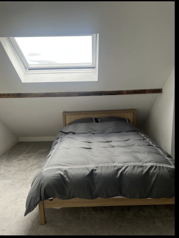 Room Stanhope Road in Sheffield