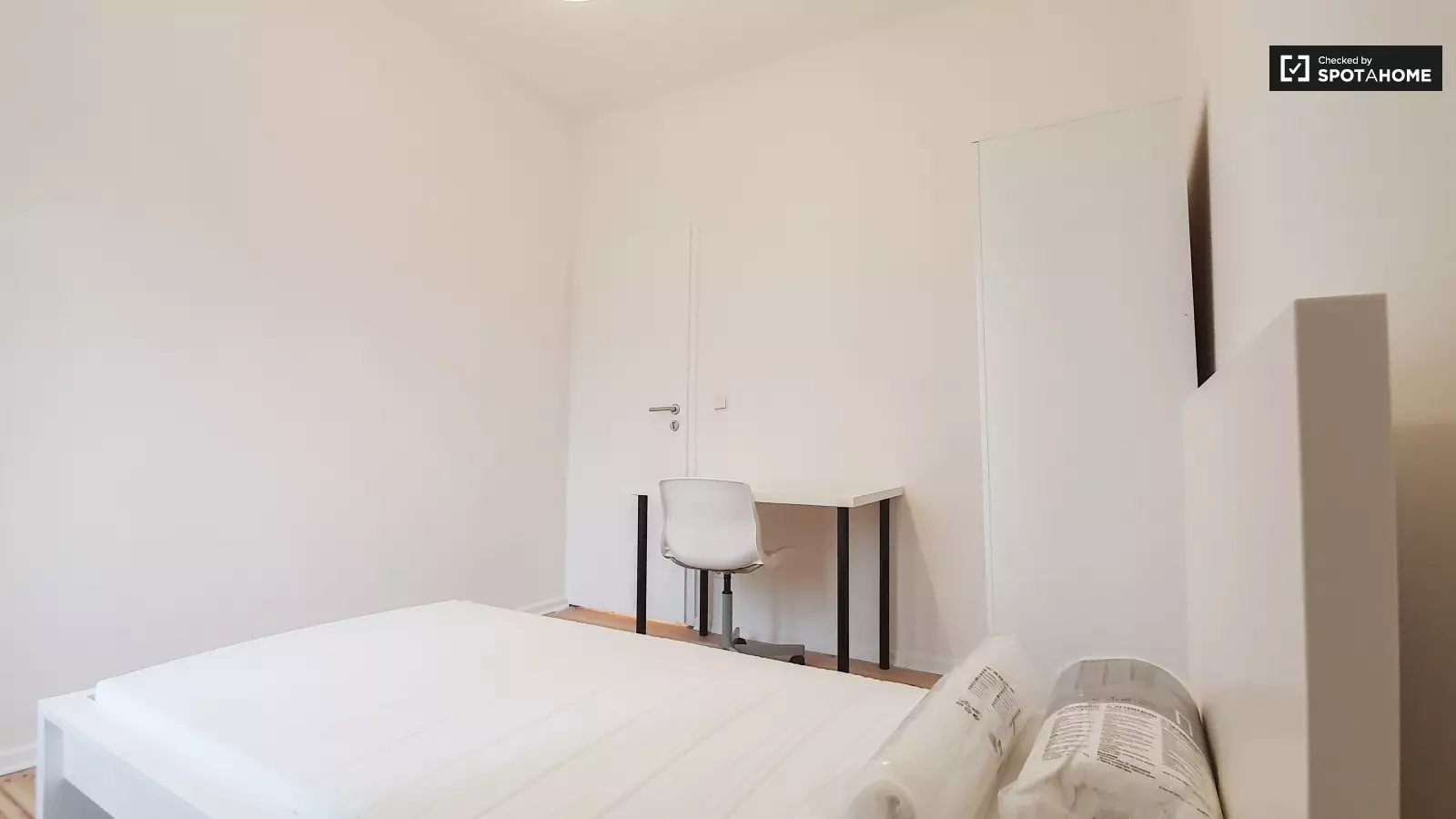 Wohnung Aronsstraße in Berlin