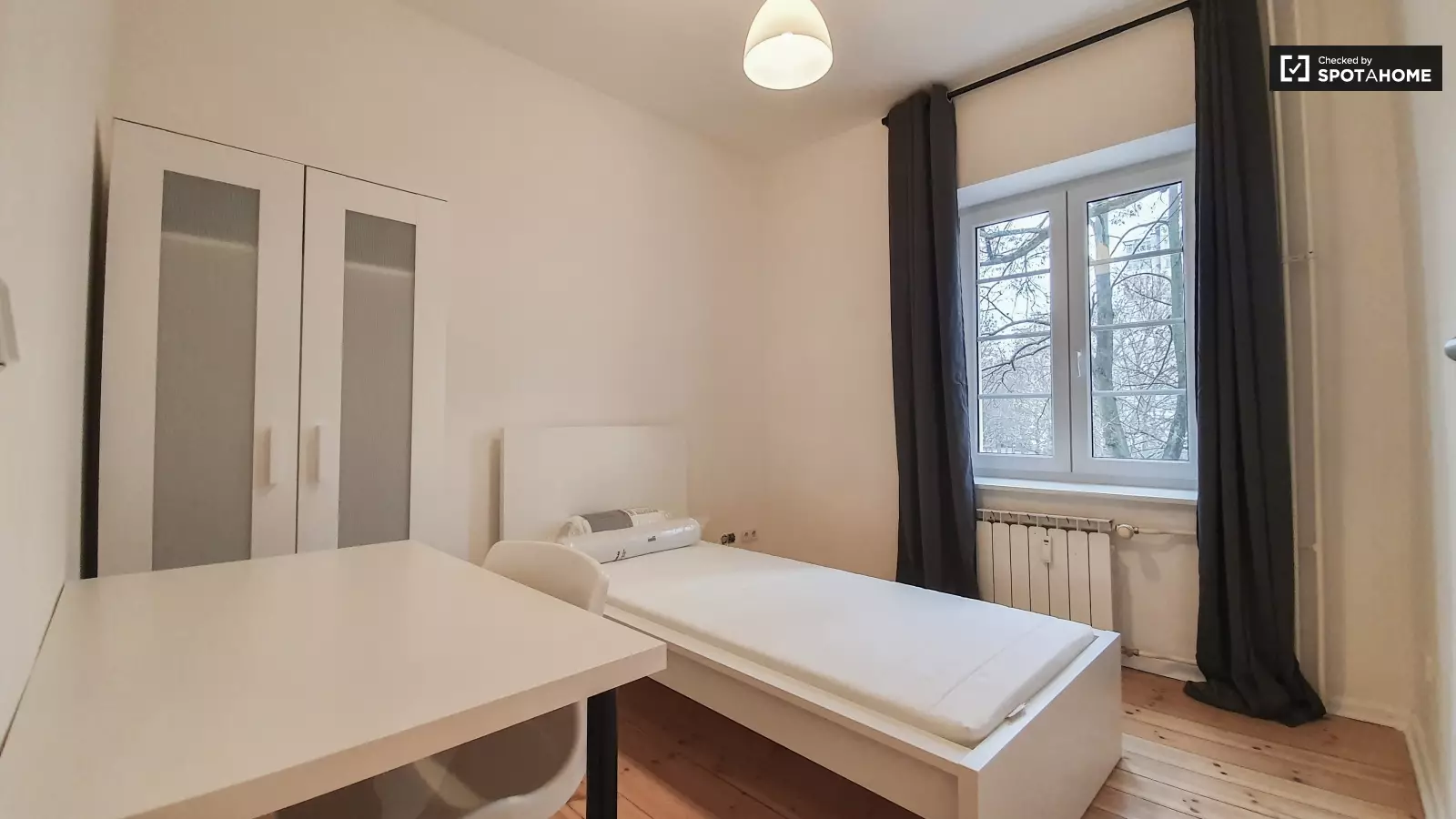 Wohnung Aronsstraße in Berlin
