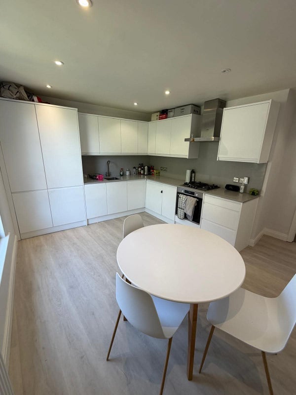 Room Norroy Road in Greater London