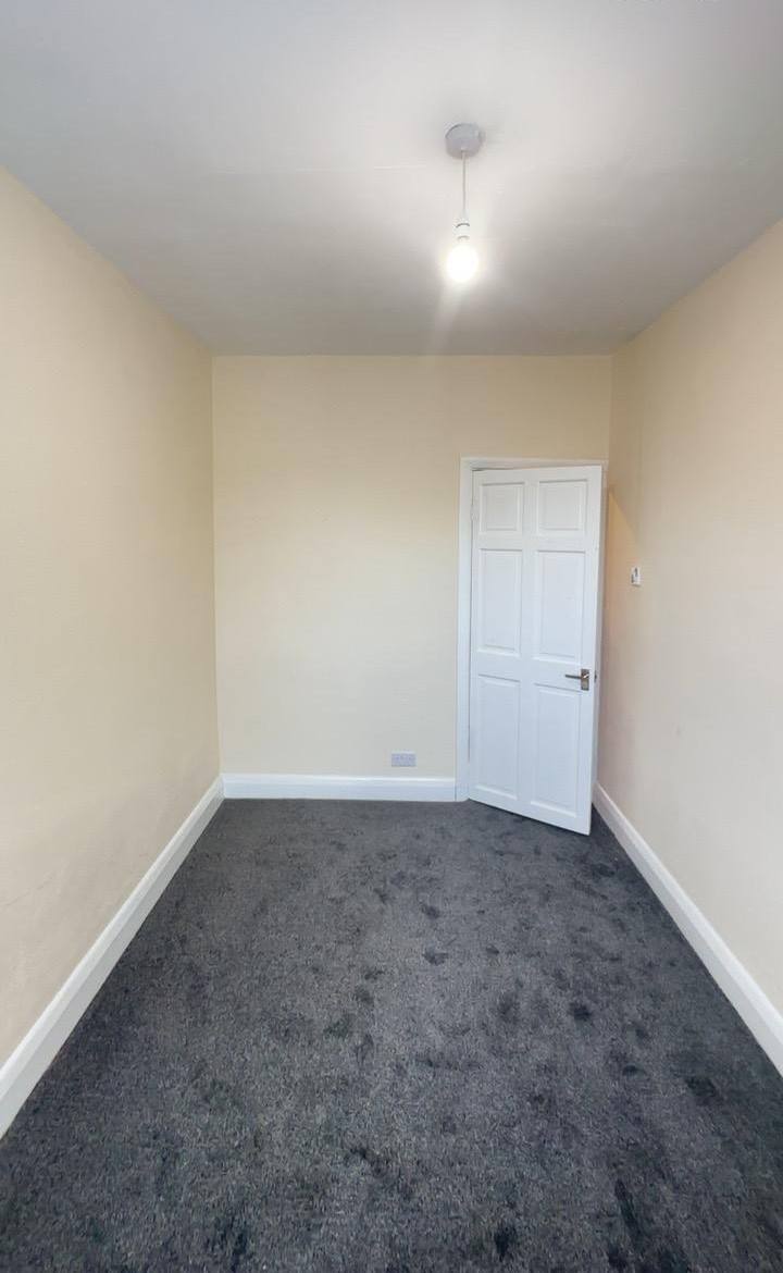 Flat North Road in Greater London