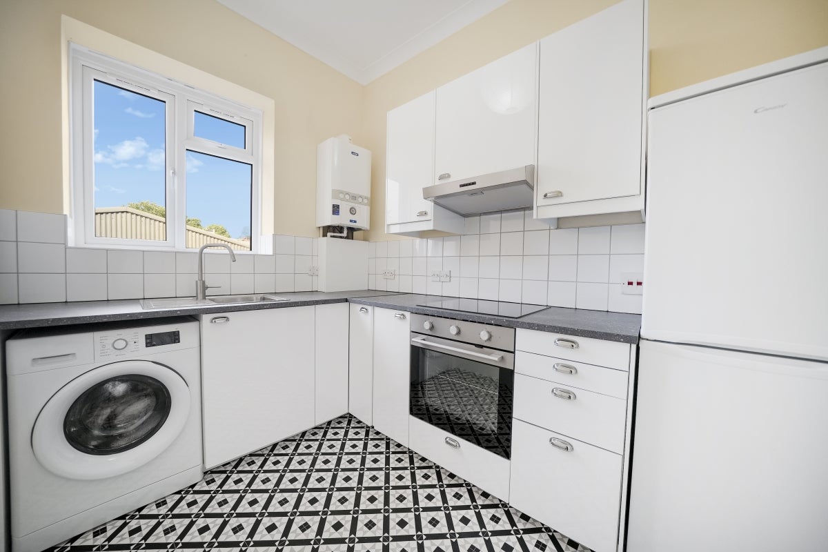 Flat Hornsey Road in Greater London