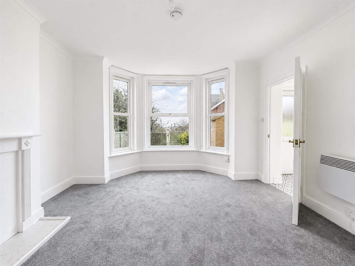 Flat Quarry Crescent in St Leonards
