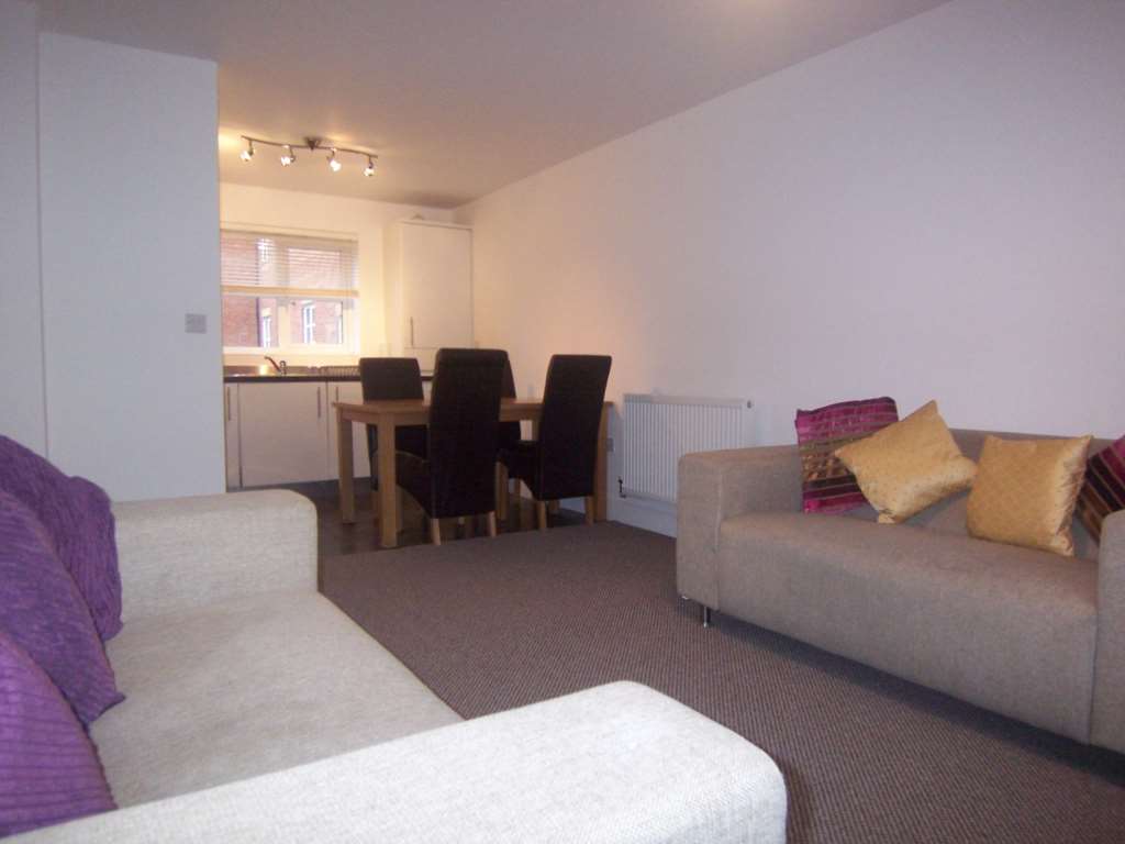 Flat Alders Road in Manchester