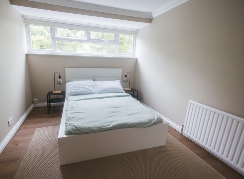 Room Kingswood Road in Basildon