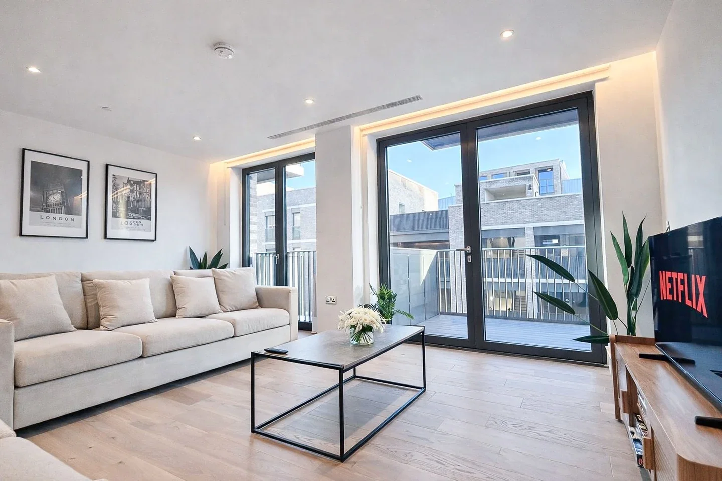 Flat Farringdon Road in Greater London