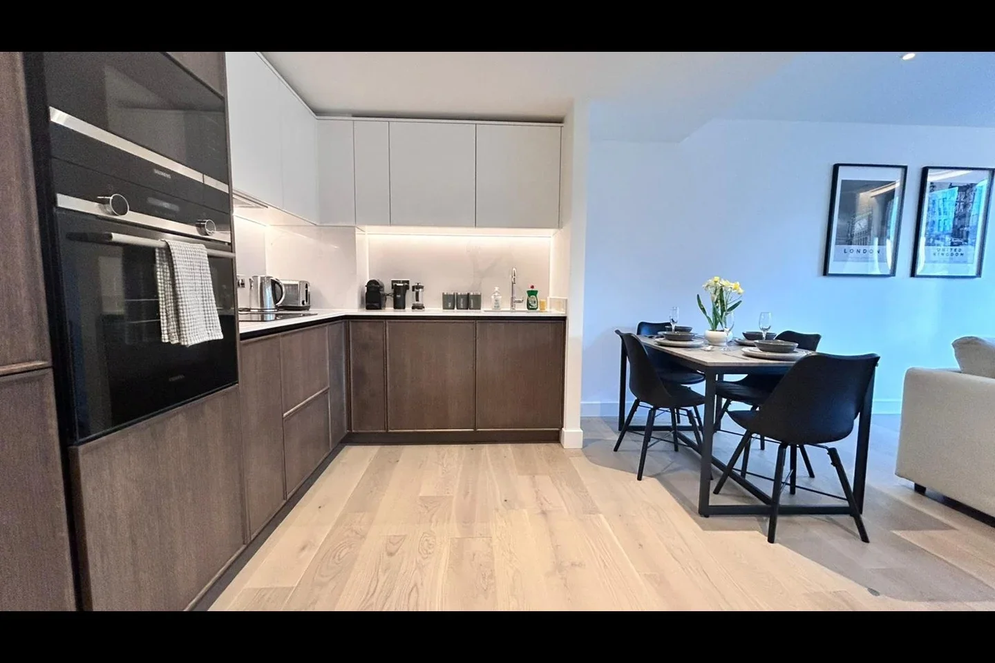 Flat Farringdon Road in Greater London