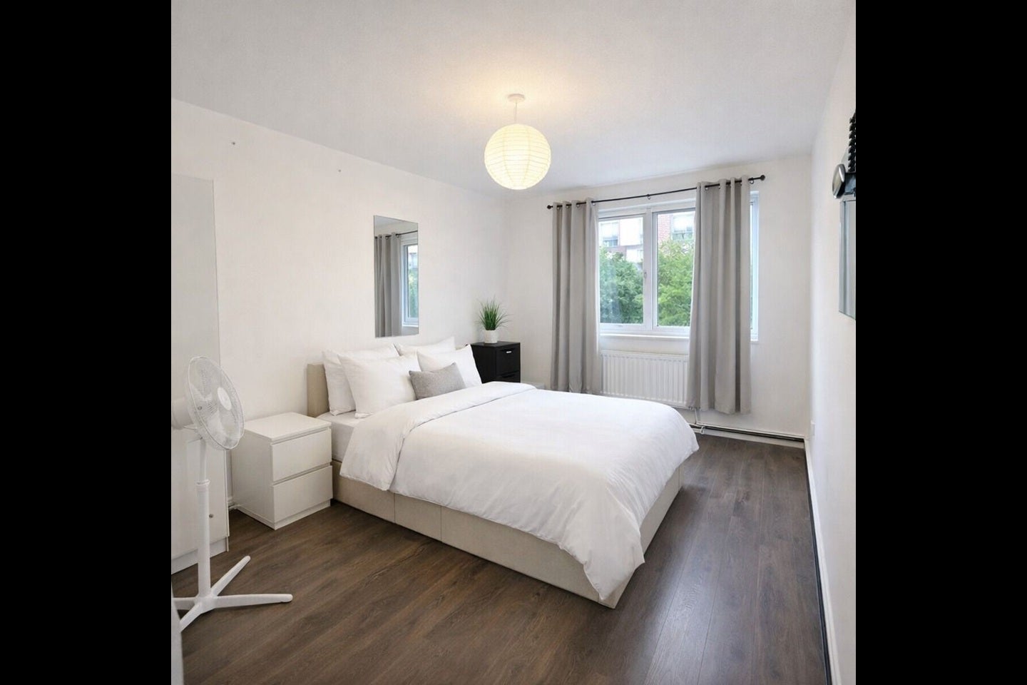 Flat Barnardo Gardens in Greater London