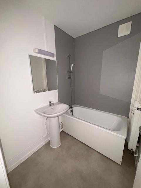 Flat Rue de Tambour in Reims